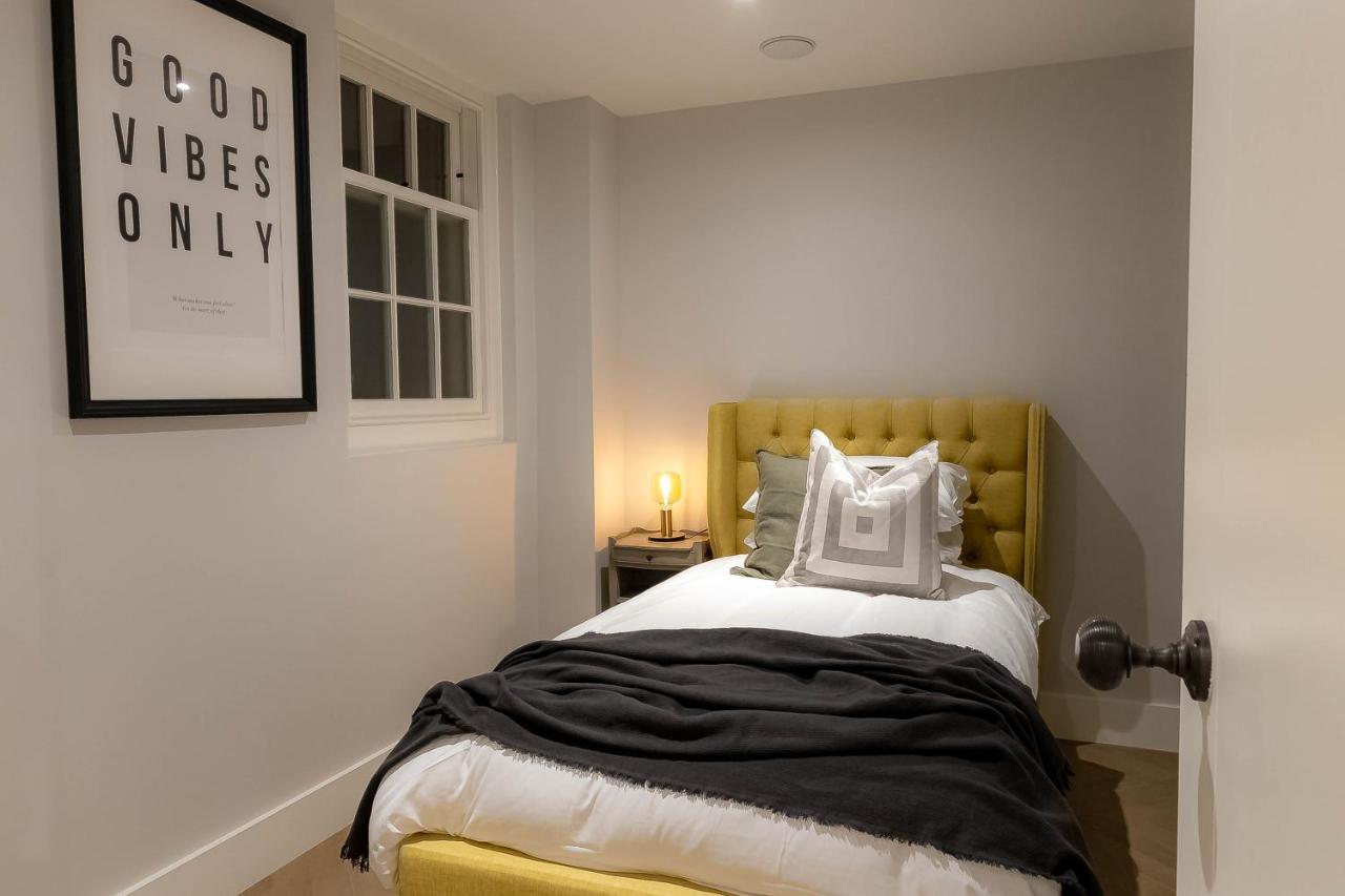 Three Bedroom Near Brick Lane By Belvilla Londra Exterior foto